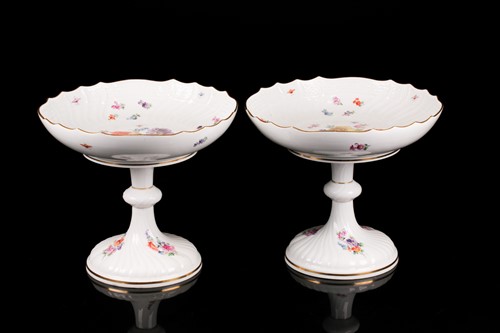 Lot 436 - A pair of early 20th century Meissen porcelain...