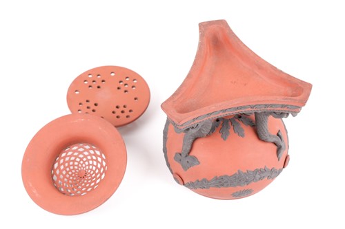 Lot 445 - An early 19th century Spode "Rosso Antico"...