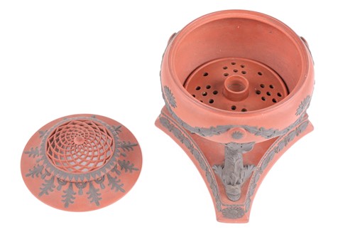 Lot 445 - An early 19th century Spode "Rosso Antico"...