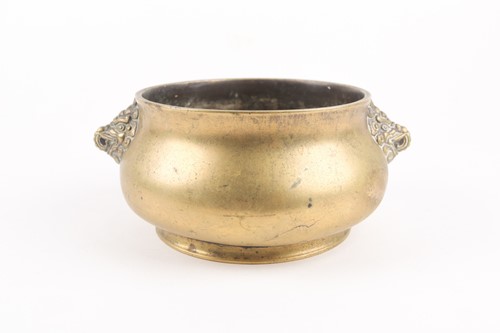 Lot 148 - A Chinese bronze censer, Qing, 18th/19th...