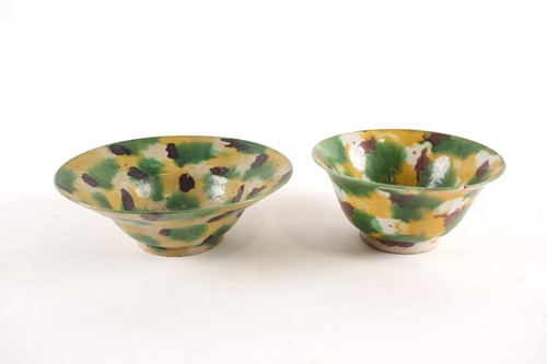Lot 173 - Two Chinese egg and spinach bowls, 18th...