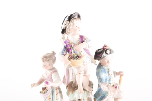 Lot 216 - A late 19th century Meissen figural group of...