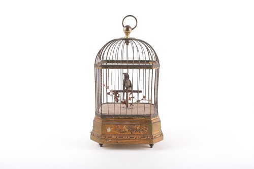Lot 438 - An early 20th century singing bird automaton,...