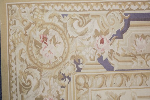 Lot 320 - A 20th century "Aubusson" style carpet with...