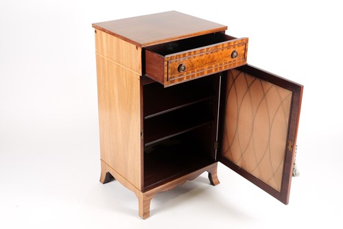 Lot 268 - A Regency style mahogany cabinet, 20th century,...