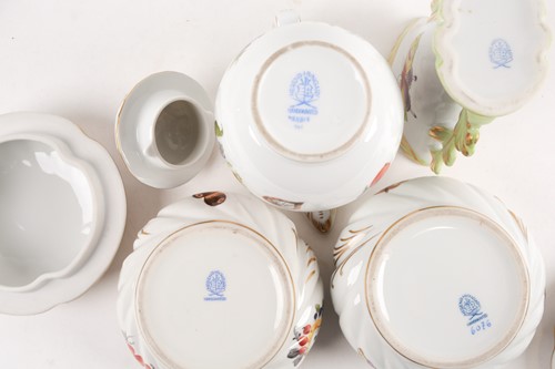 Lot 378 - Six items of Herend porcelain, variously...