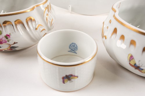 Lot 378 - Six items of Herend porcelain, variously...