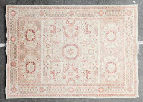 Lot 318 - A 20th-century Turkish carpet with the...