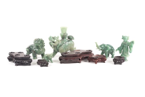 Lot 36 - A group of five Chinese hardstone carvings,...