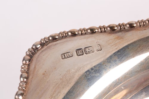 Lot 541 - An Edwardian silver pedestal bowl, Sheffield...