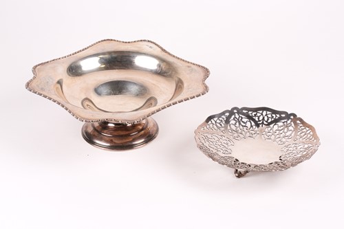 Lot 541 - An Edwardian silver pedestal bowl, Sheffield...