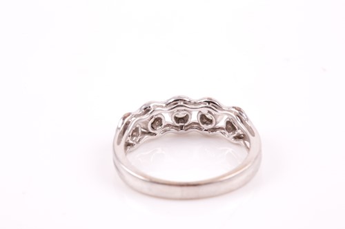 Lot 144 - An 18ct white gold and diamond ring,...