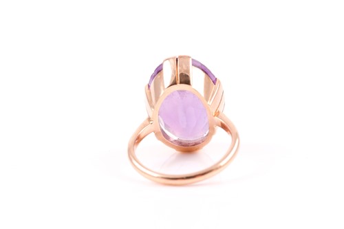 Lot 198 - A mid 20th century yellow metal and amethyst...