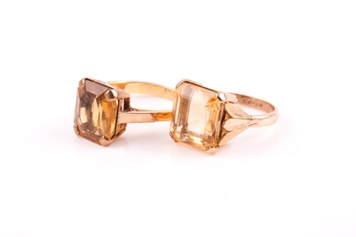 Lot 5 - A yellow metal and citrine ring, set with a...