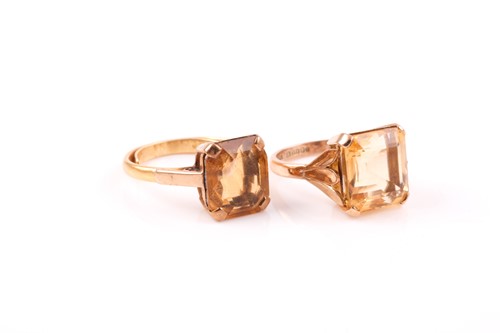 Lot 5 - A yellow metal and citrine ring, set with a...