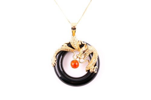 Lot 156 - A 9ct yellow gold and black onyx pendant, the...