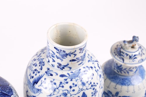 Lot 142 - A group of Chinese blue & white porcelain...