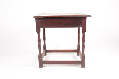 Lot 171 - A late 18th-century oak side table. With...