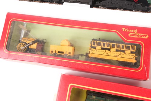 Lot 241 - Triang Hornby: a boxed Triang R346 Stephensons...