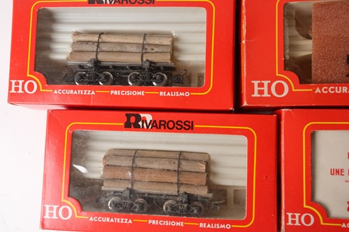 Lot 243 - A group of boxed Rivarossi HO Scale model...