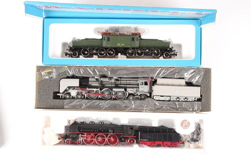 Lot 247 - Two boxed Liliput HO Model Railways (Austria)...