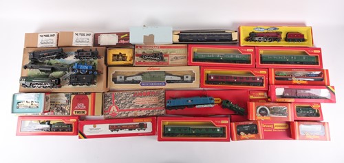 Lot 257 - A large quantity of boxed Hornby railway model...