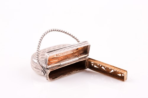 Lot 574 - A George IV silver vinaigrette by Ledsam, Vale...