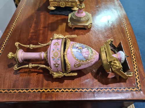 Lot 271 - A late 19th-century French ormolu (matched)...