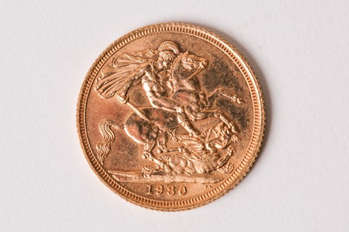 Lot 324 - Elizabeth II gold sovereign, 1980