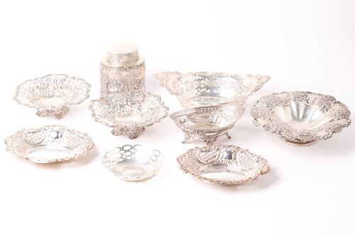 Lot 498 - A Continental silver tea cady, 800 Standard,...