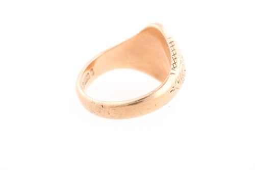 Lot 233 - A 9ct gold signet ring, monogram engraved to...