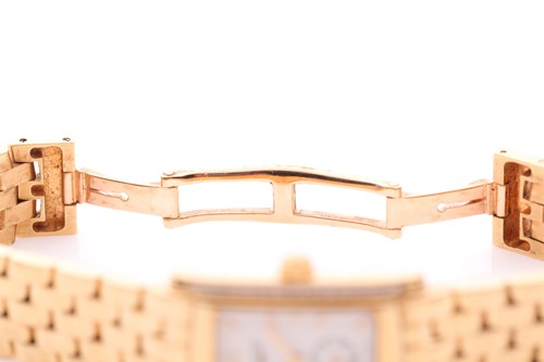 Lot 541 - A ladies 18ct yellow gold and diamond Longines...