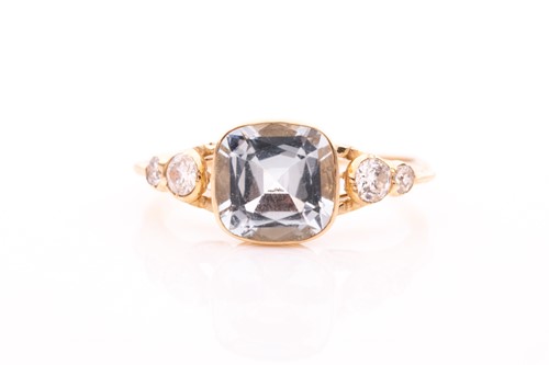 Lot 250 - A yellow metal, diamond, and aquamarine ring,...