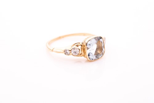 Lot 250 - A yellow metal, diamond, and aquamarine ring,...