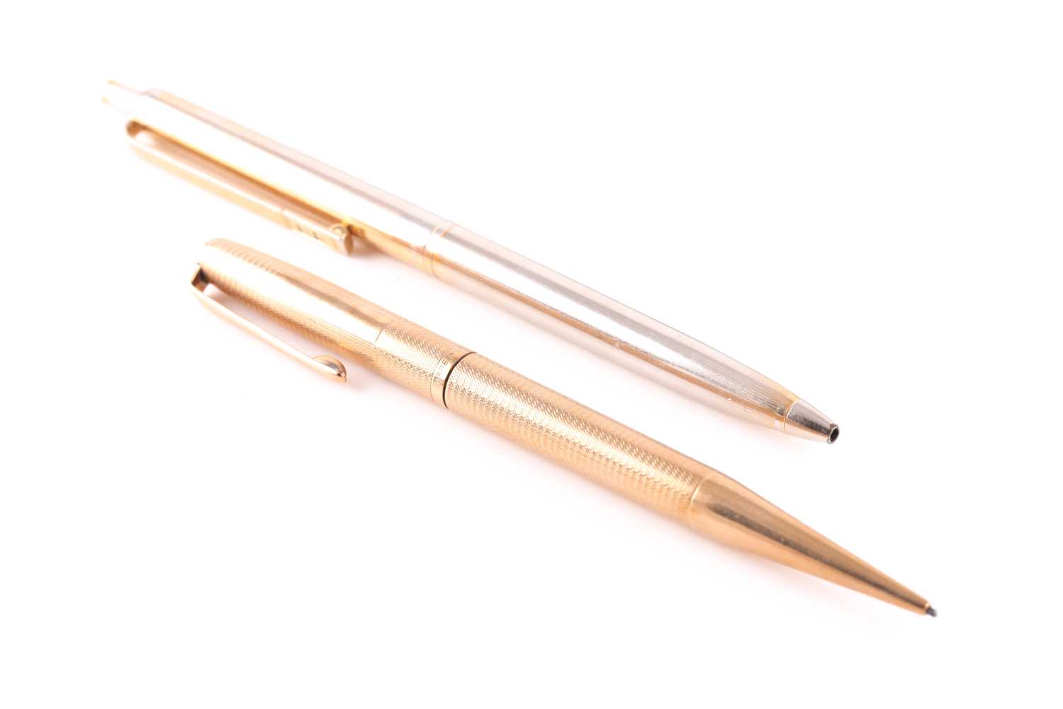 Lot 385 - A 9ct yellow gold cased Yard-o-Led pencil,...