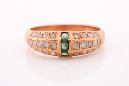 Lot 86 - A yellow metal, emerald, and moissonite ring,...