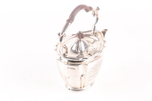 Lot 362 - An Edwardian silver spirit kettle and stand,...