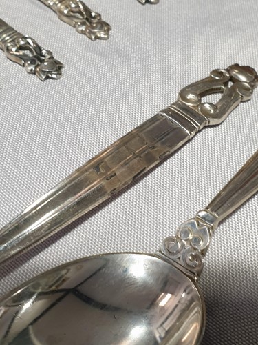 Lot 523 - A Georg Jensen "Acorn" pattern silver part...