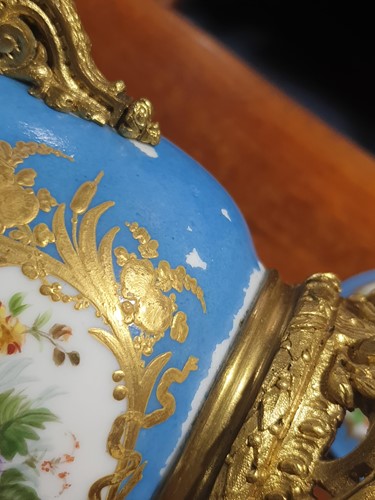 Lot 531 - A 19th century ormolu-mounted Sevres bleu...