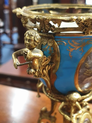 Lot 531 - A 19th century ormolu-mounted Sevres bleu...