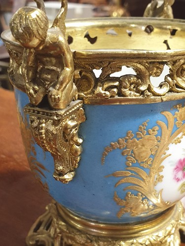 Lot 531 - A 19th century ormolu-mounted Sevres bleu...