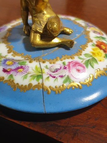 Lot 531 - A 19th century ormolu-mounted Sevres bleu...