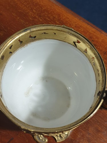 Lot 531 - A 19th century ormolu-mounted Sevres bleu...