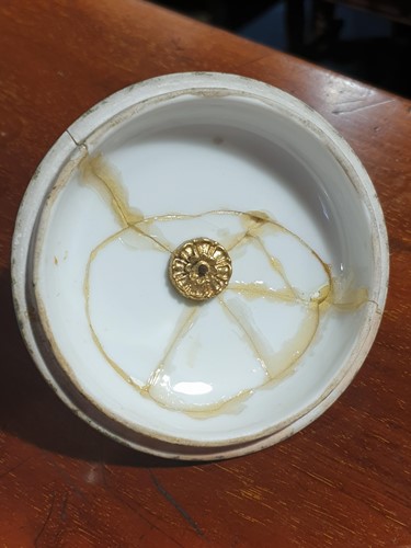 Lot 531 - A 19th century ormolu-mounted Sevres bleu...