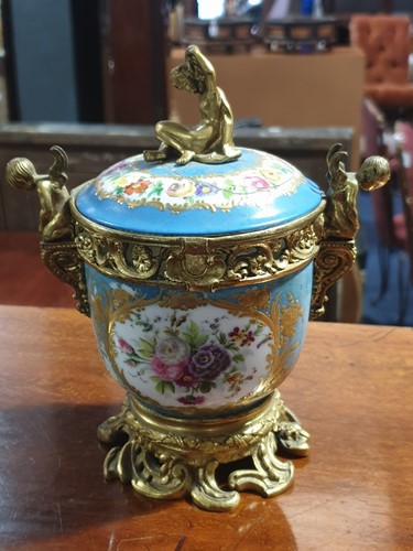 Lot 531 - A 19th century ormolu-mounted Sevres bleu...