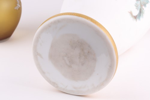 Lot 515 - A Thomas Webb & Son cameo glass vase, 19th...