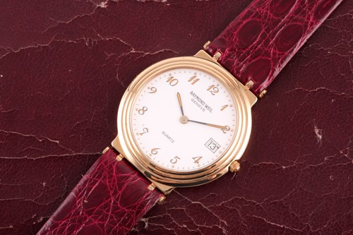 Lot 371 - Raymond Weil, a mid-size gold-plated round...