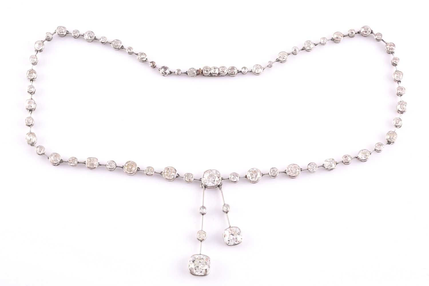 Lot 110 An impressive antique colletset diamond