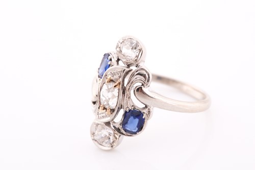 Lot 225 - A diamond and sapphire ring, in the Art...
