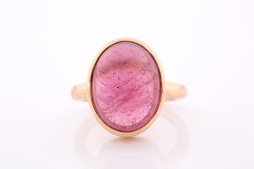 Lot 177 - An 18ct yellow gold and tourmaline ring, set...